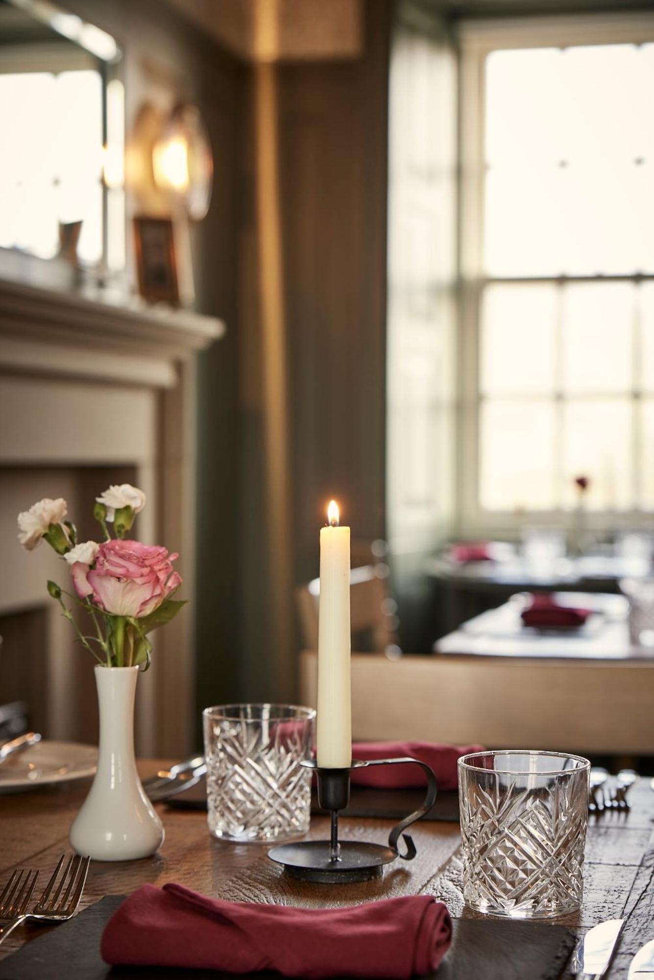 Monkstadt 1745 Restaurant With Rooms Πόρτρι Εξωτερικό φωτογραφία